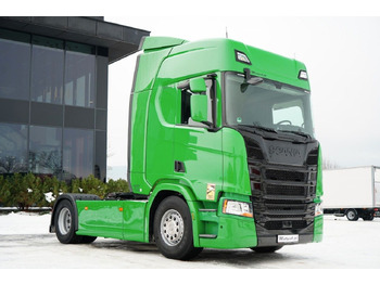 Тягач SCANIA R 410