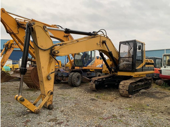 Гусеничный экскаватор CATERPILLAR 320