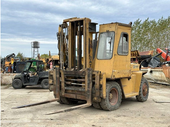 Дизельный погрузчик CATERPILLAR