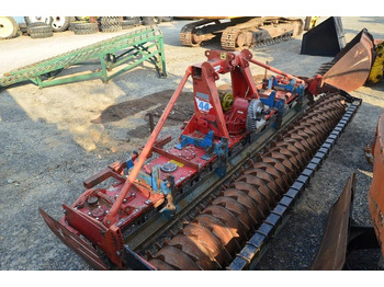 Активная борона Lely Roterra: фото 3 Активная борона Lely Roterra: фото 3