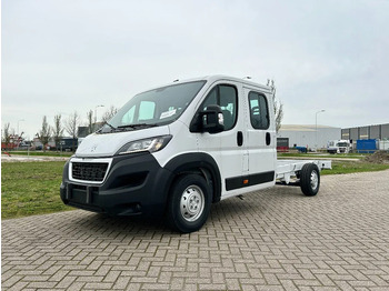 Лёгкий коммерческий автомобиль PEUGEOT Boxer