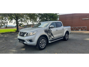 Пикап NISSAN Navara
