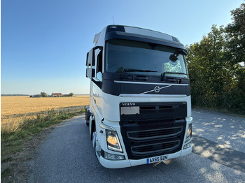 Тягач VOLVO FH 500
