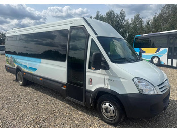 Микроавтобус IVECO Daily