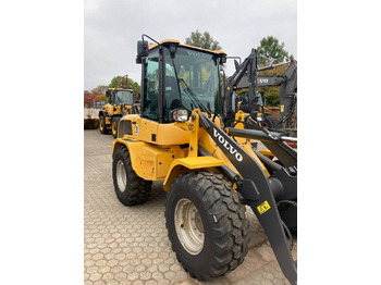 Колёсный погрузчик Volvo L 35 G: фото 3