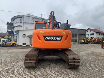 Гусеничный экскаватор Doosan DX 235 LCR-5: фото 4 Гусеничный экскаватор Doosan DX 235 LCR-5: фото 4