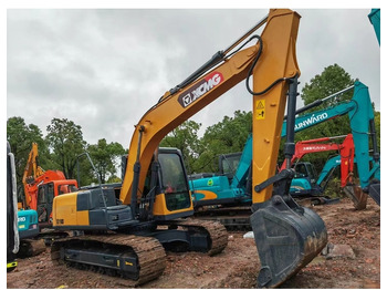 Гусеничный экскаватор XCMG XE150DA