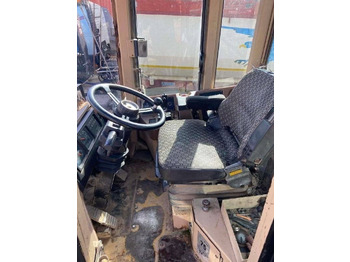 Колёсный погрузчик CAT 960 F: фото 5