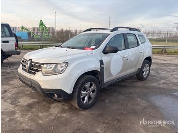 Внедорожник RENAULT
