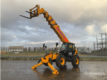 Телескопический погрузчик JCB