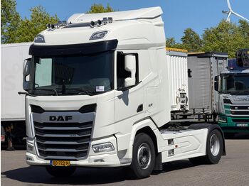 Тягач DAF XF 530
