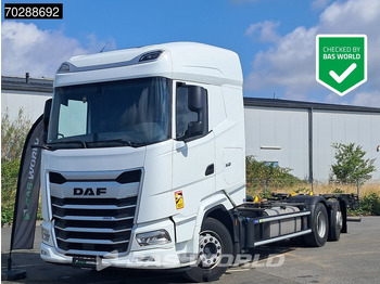 Грузовик-контейнеровоз/ Сменный кузов DAF XG 480