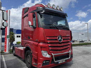 Тягач MERCEDES-BENZ Actros 1851