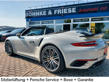 Легковой автомобиль PORSCHE