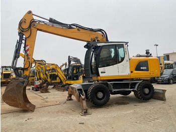 Колёсный экскаватор LIEBHERR