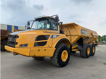 Внедорожный самосвал VOLVO A35