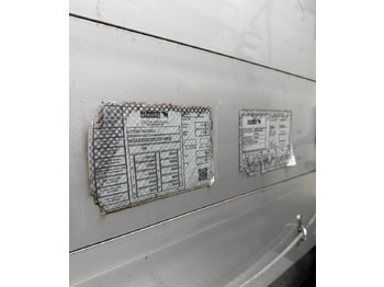 Тентованный полуприцеп Semirimorchio: фото 3 Тентованный полуприцеп Semirimorchio: фото 3