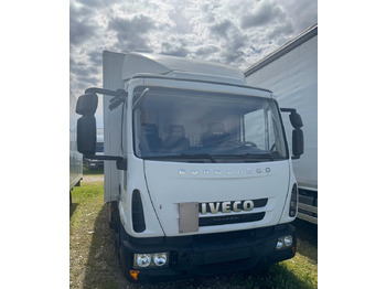 Грузовик с закрытым кузовом IVECO