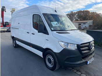 Цельнометаллический фургон MERCEDES-BENZ eSprinter