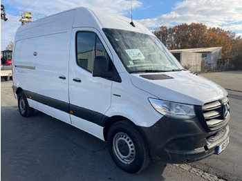 Цельнометаллический фургон MERCEDES-BENZ eSprinter
