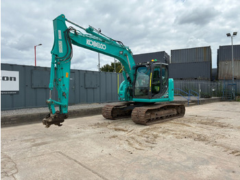 Гусеничный экскаватор KOBELCO