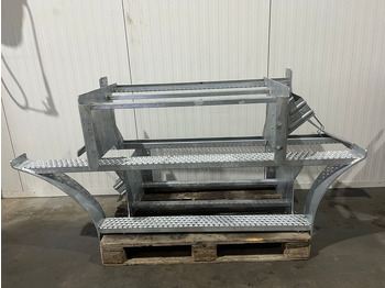 Запчасти LIEBHERR