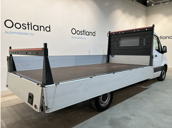 Малотоннажный бортовой грузовик Mercedes-Benz Sprinter 315 CDI L3 RWD Open Laadbak / Euro 6 / Airco / MBUX / CarPlay / Navigatie / 3-Zits / 75.200 KM !! / BPM VRIJ !!: фото 2