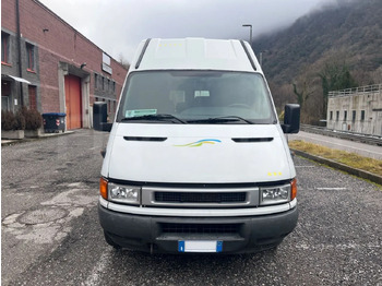 Микроавтобус IVECO Daily