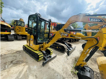 Мини-экскаватор CATERPILLAR 302