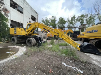 Колёсный экскаватор KOMATSU PW160