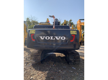 Колёсный экскаватор Volvo EC210D: фото 2
