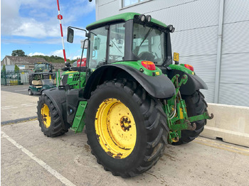 Трактор John Deere 6130M: фото 2