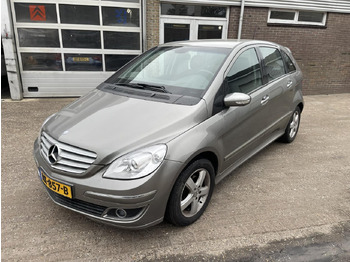 Легковой автомобиль MERCEDES-BENZ