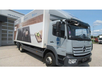 Грузовик с закрытым кузовом Mercedes-Benz 1224L Koffer LBW 2 to. Klima, neuer Tacho 4.1: фото 3