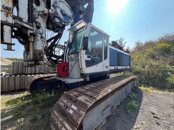 Буровая машина BAUER