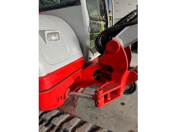 Мини-экскаватор Takeuchi TB260: фото 4 Мини-экскаватор Takeuchi TB260: фото 4