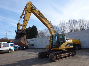 Гусеничный экскаватор CATERPILLAR 318CL