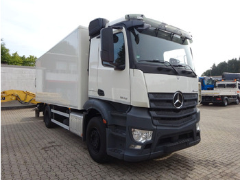 Грузовик с закрытым кузовом MERCEDES-BENZ Antos