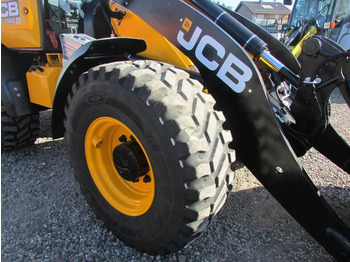 Колёсный погрузчик JCB 409 Radlader 46.500 EUR: фото 2