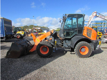 Колёсный погрузчик KOMATSU WA100