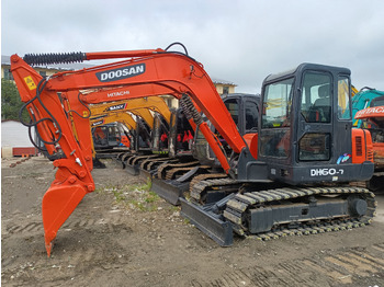 Мини-экскаватор DOOSAN DH60-7
