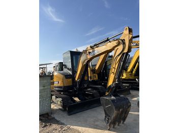 Мини-экскаватор SANY SY35U: фото 2 Мини-экскаватор SANY SY35U: фото 2
