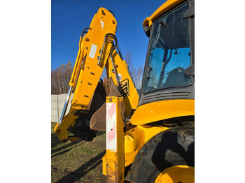 Экскаватор-погрузчик JCB: фото 5