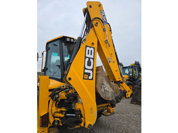 Экскаватор-погрузчик JCB: фото 5