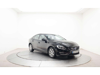 Легковой автомобиль VOLVO