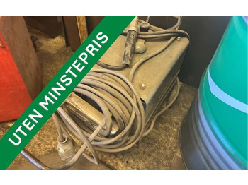 : фото в шапке страницы