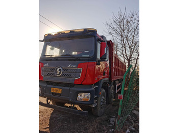 Самосвал SHACMAN