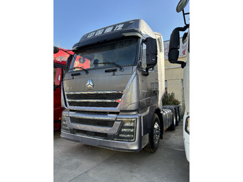 Тягач SINOTRUK HOWO