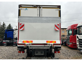 Рефрижератор Mercedes-Benz Antos 1824 CARRIER SUPRA 1150 DRZWI + winda i drzwi boczne / 7.7m / z Holandii / KLIMA LEKKI / Axor man Tgm T1000-R THERMO King: фото 5 Рефрижератор Mercedes-Benz Antos 1824 CARRIER SUPRA 1150 DRZWI + winda i drzwi boczne / 7.7m / z Holandii / KLIMA LEKKI / Axor man Tgm T1000-R THERMO King: фото 5