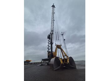 Портовая техника LIEBHERR